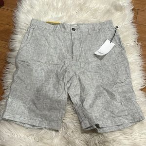 Men’s linen shorts
